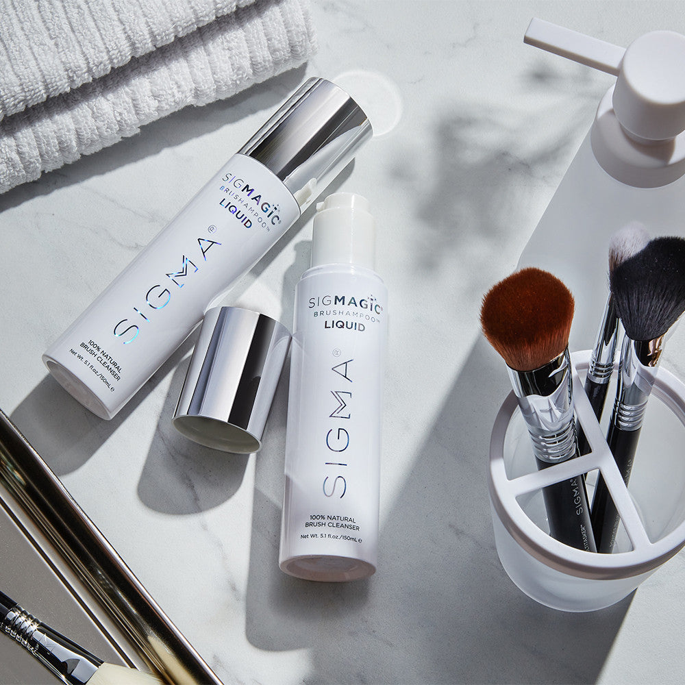 Sigma Sigmagic Brushampoo Liquid style shot 2