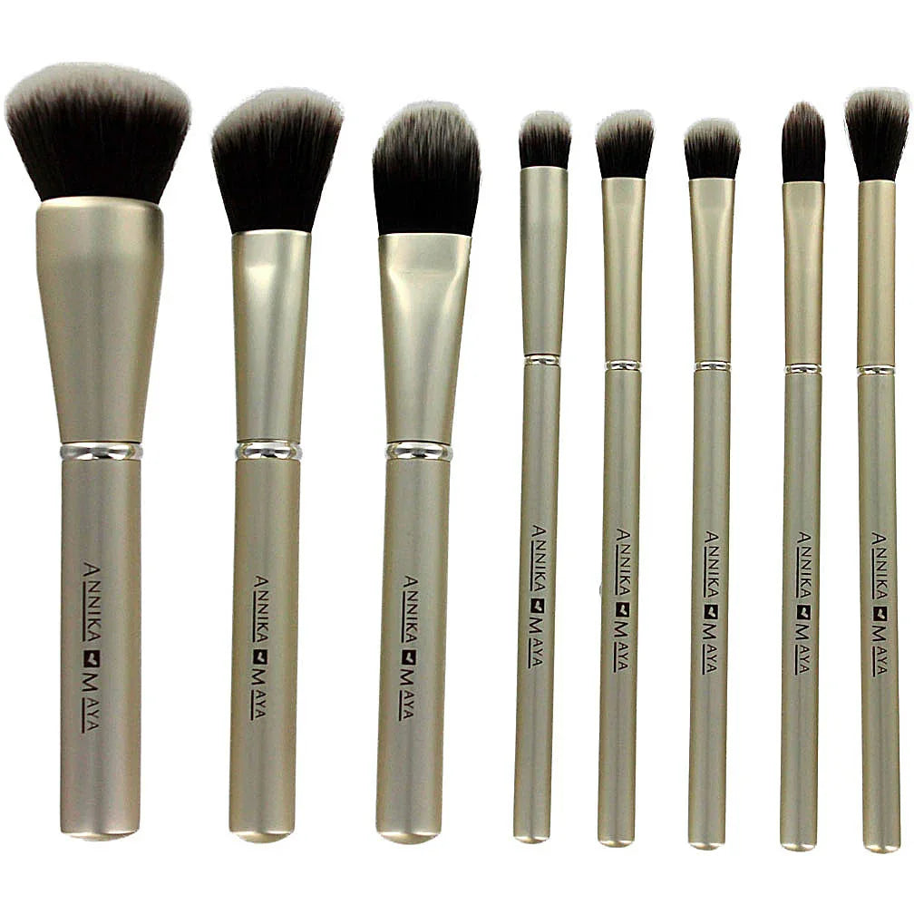 Annika Maya 8 pc Professional Makeup Artist Brush Set