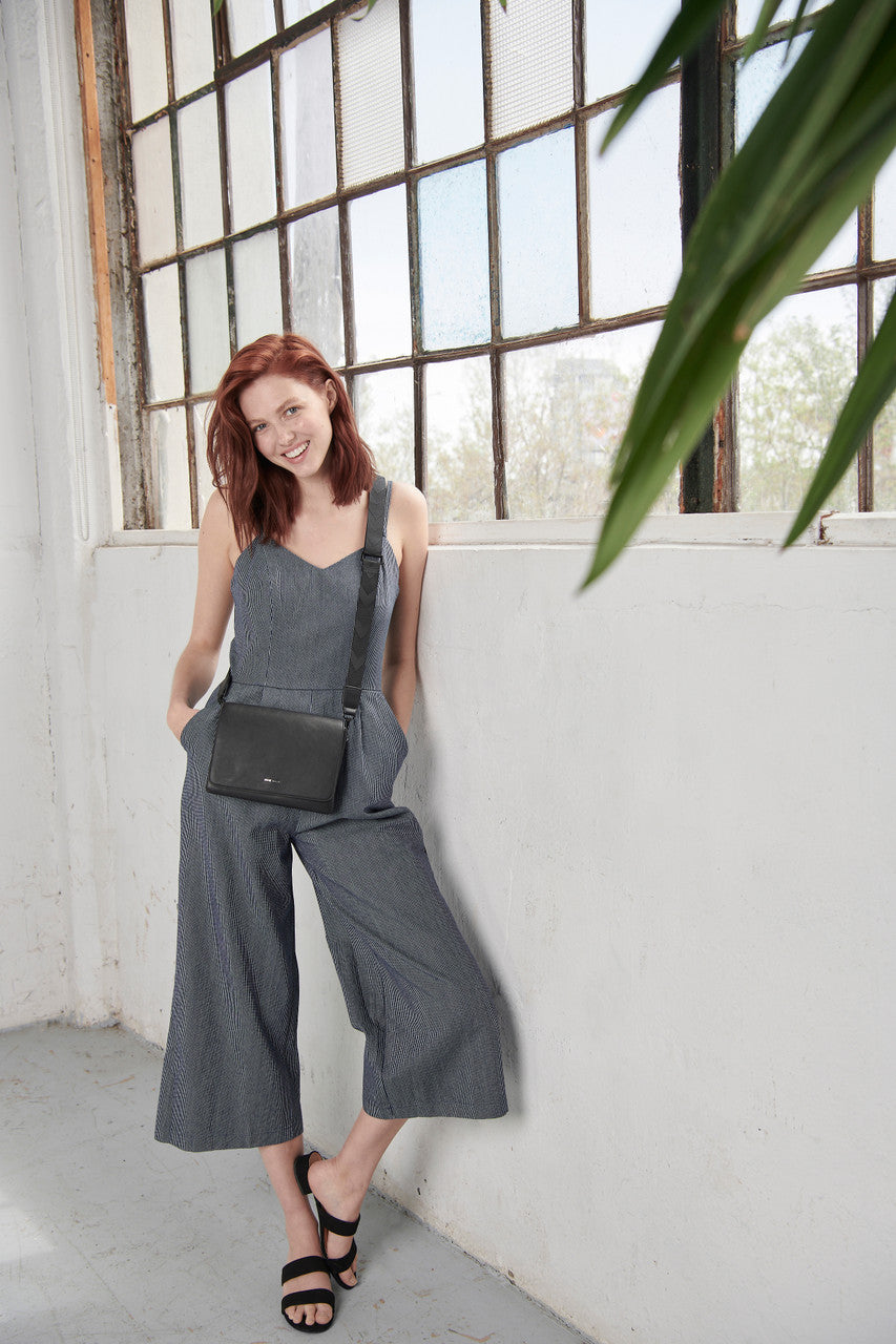 Pixie Mood Gianna Crossbody style shot 2