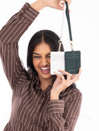 Jen & Co Hope Card Holder Wallet w/ Wristlet