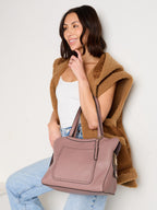 Jen & Co Hunter Pocket-Front Distressed Tote style shot 2