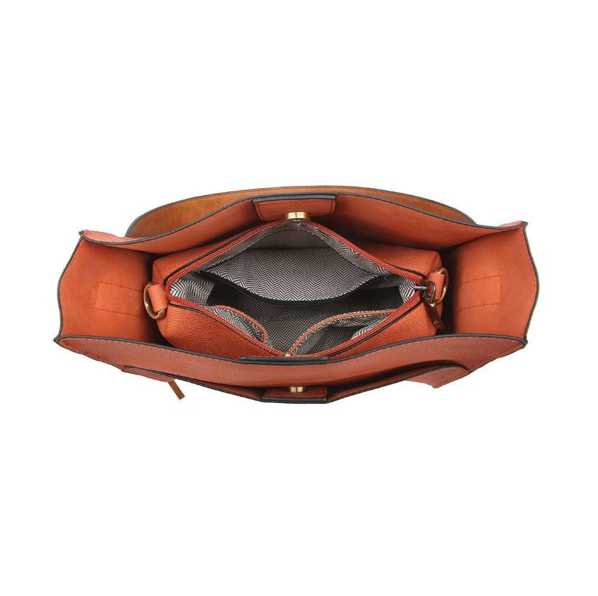 Jen & Co Lyla Bucket Bag inside view