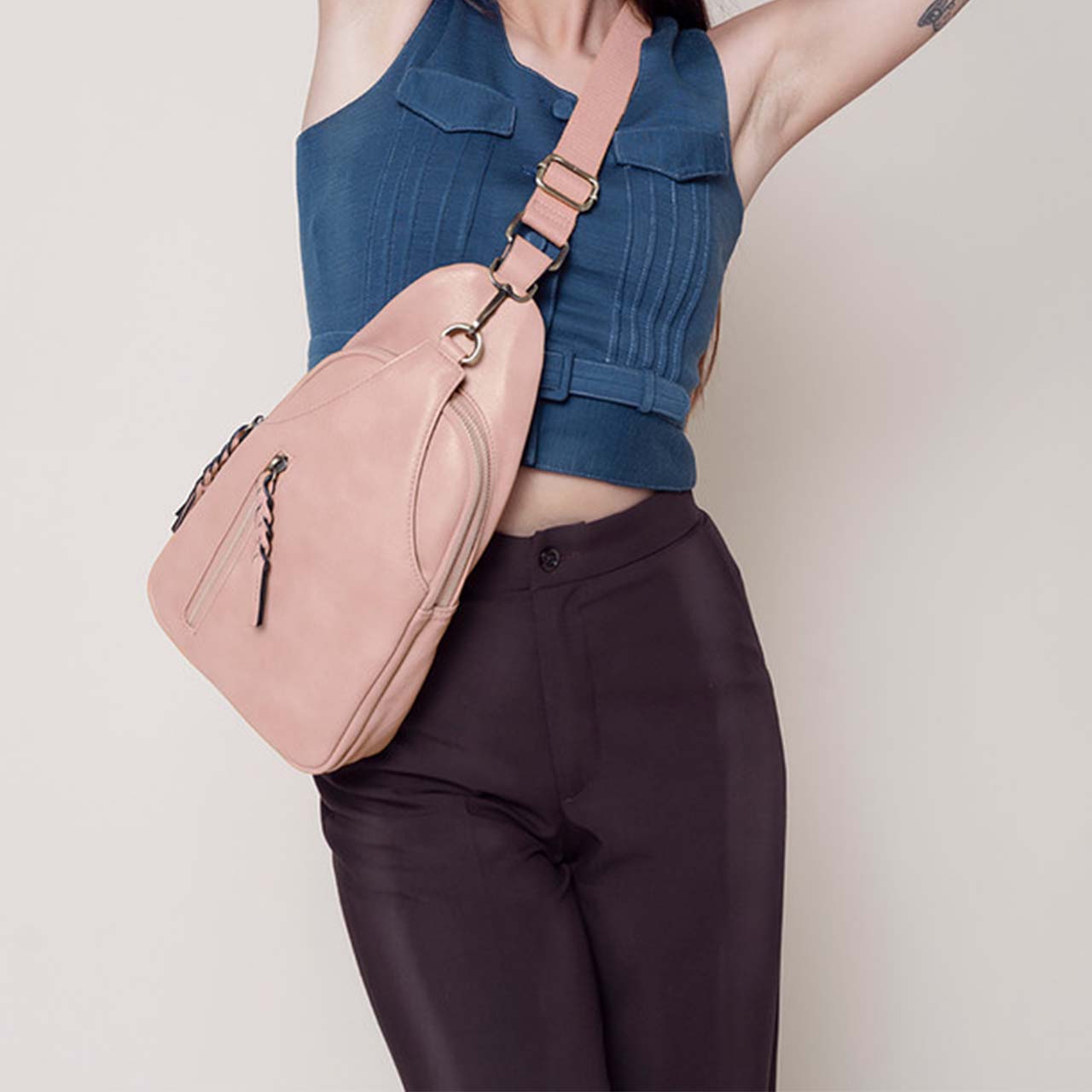 Jen & Co Nikki Dual Compartment Sling Pack Bag