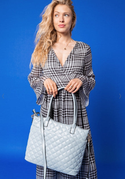Jen & Co Tessa Quilted Tote style shot